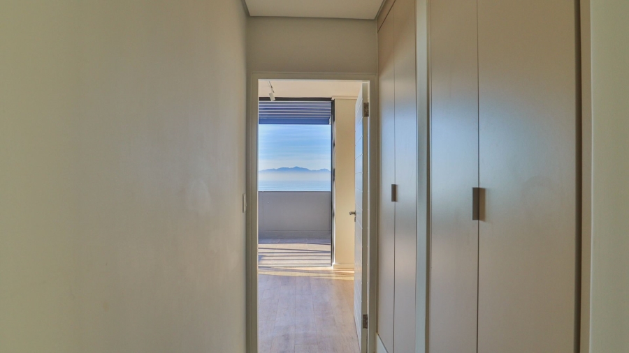 2 Bedroom Property for Sale in Muizenberg Western Cape